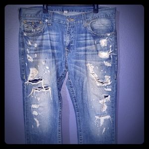 TRUE RELIGION JEANS